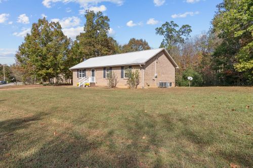 608 Shades Crest Dr, New Johnsonville, TN, 37134 | Card Image