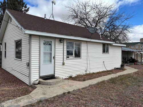 1317 High St Street, Torrington, WY, 82240 | Card Image