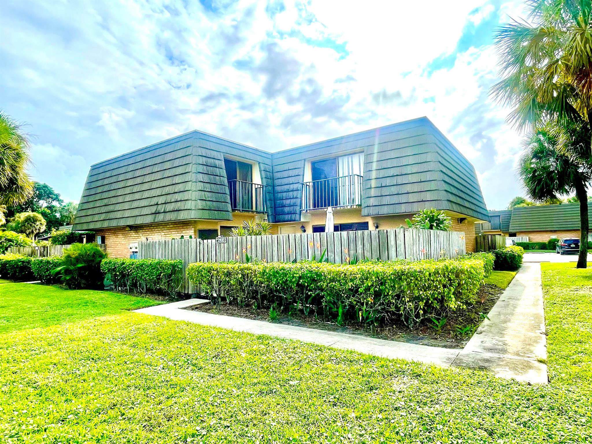 24th Way, West Palm Beach, FL 33407