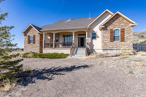 7 Beverly Hills Dr, Rock Springs, WY, 82901-8110 | Card Image
