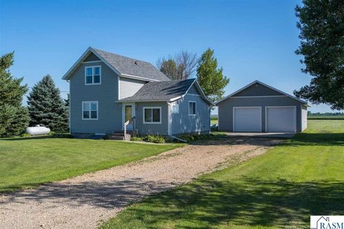97 4th St, Pemberton, MN, 56078-2232 | Card Image