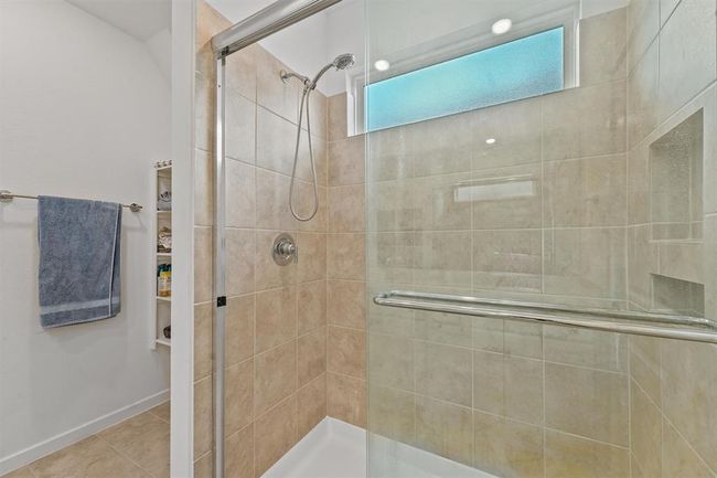 21706 Lime Moss Ln, House other with 3 bedrooms, 2 bathrooms and 2 parking in Cypress TX | Image 18