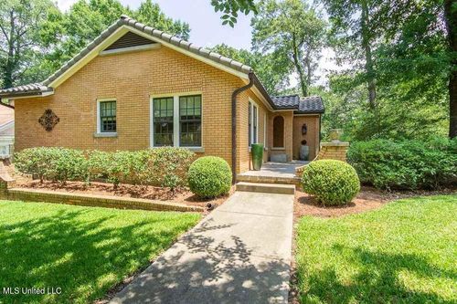 1426 Saint Mary St, Jackson, MS, 39202-1850 | Card Image