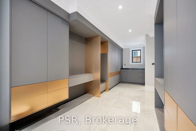14 Glen Cedar Rd, House other with 6 bedrooms, 7 bathrooms and 4 parking in York ON | Image 16