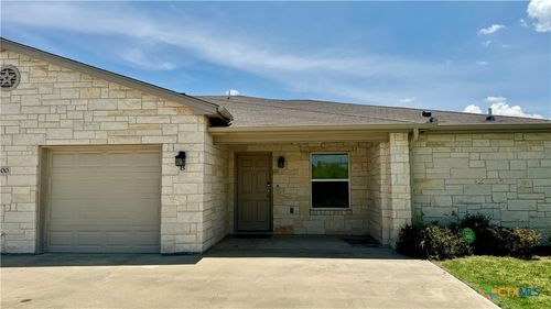 b-400 Lowes Blvd, Killeen, TX, 76542-6817 | Card Image