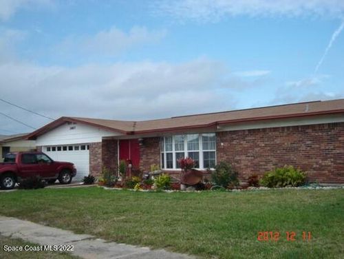 1660 Neptune Dr, Merritt Island, FL, 32952-5611 | Card Image