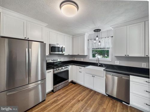 48 Mopsy Ct, RANSON, WV, 25438-4821 | Card Image