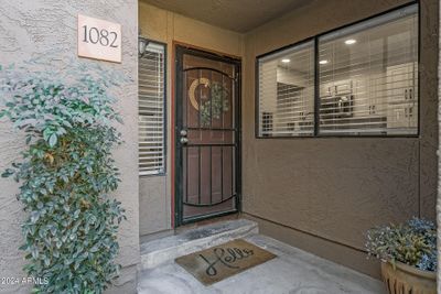 1082 - 5122 E Shea Boulevard, Condo with 2 bedrooms, 3 bathrooms and null parking in Scottsdale AZ | Image 3