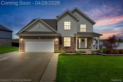 27070 Celtic Dr, Flat Rock, MI, 48134-2128 | Card Image