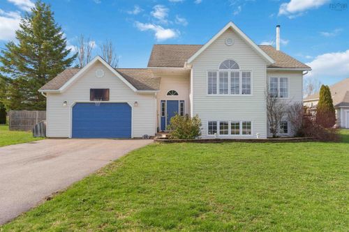 24 Rivercrest Lane, Greenwood, NS, B0P1R0 | Card Image