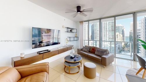 2206-s-79 Sw 12th St, Miami, FL, 33130-5201 | Card Image