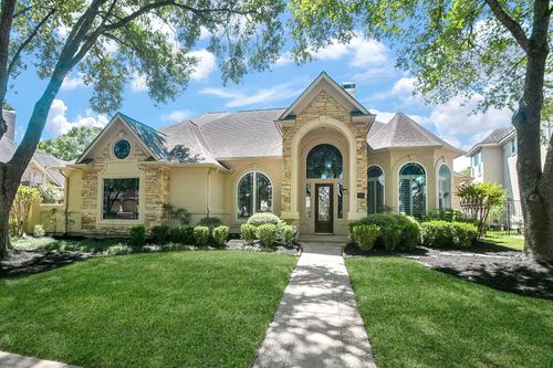 19 Clear Springs Ct, Sugar Land, TX, 77479-5857 | Card Image