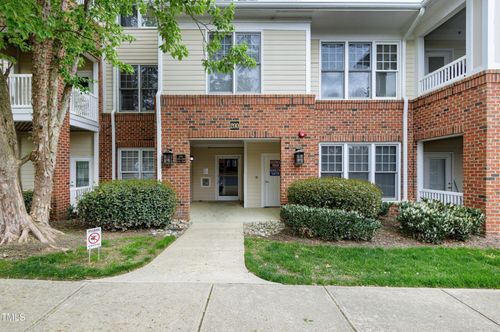 217 Waterford Lake Dr, Cary, NC, 27519-8627 | Card Image