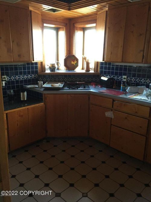 124 Gunderson Ct, Bethel, AK, 99559 | Card Image