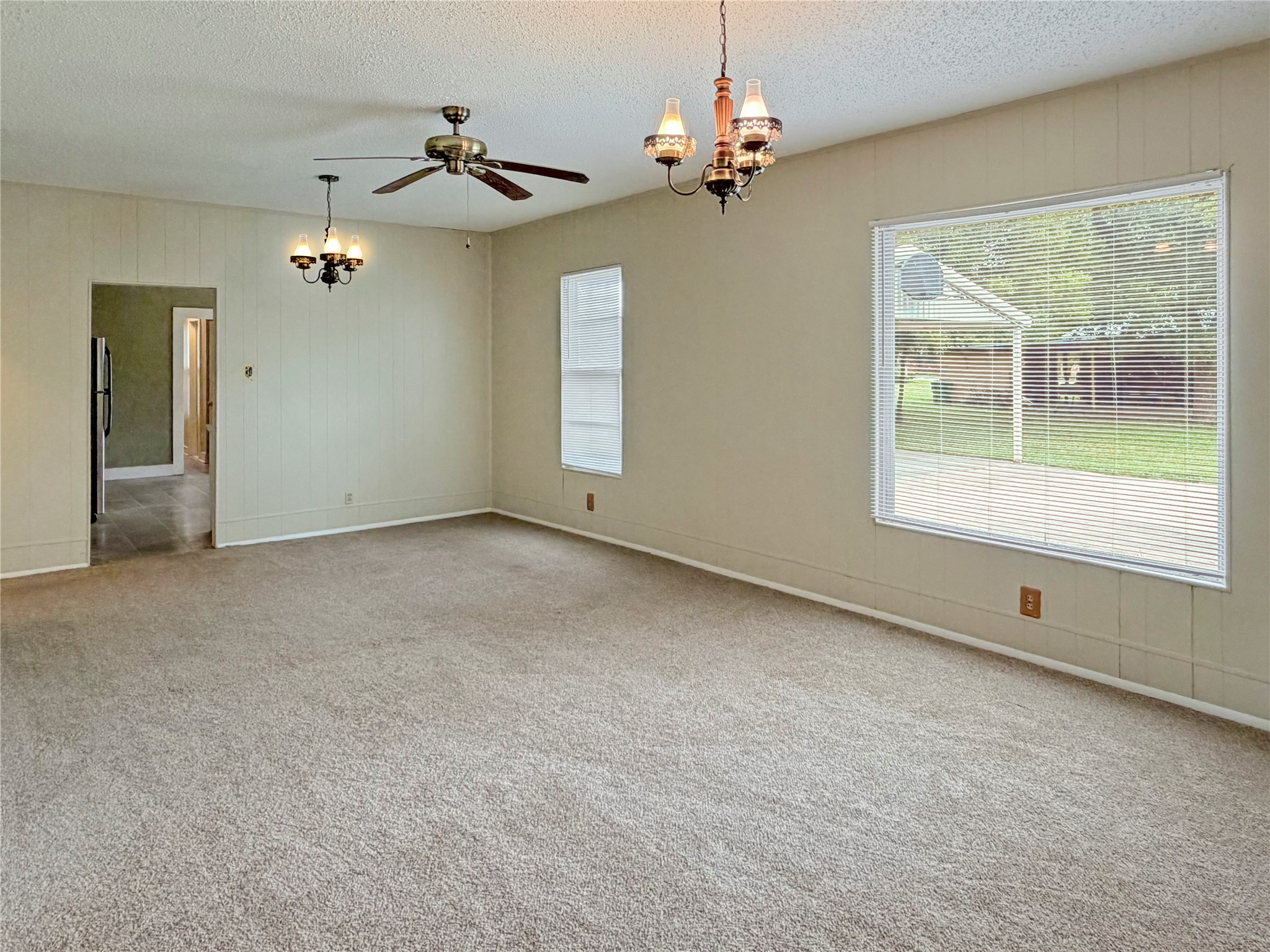 Residential in Eastland 4