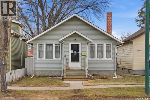 1306 Av C N, Saskatoon, SK, S7L1K8 | Card Image