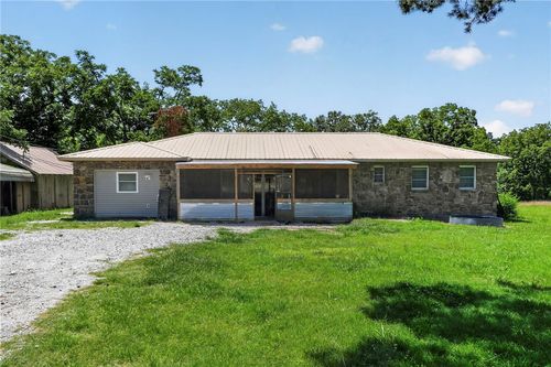 13751 Ventris Rd, Garfield, AR, 72732-9614 | Card Image