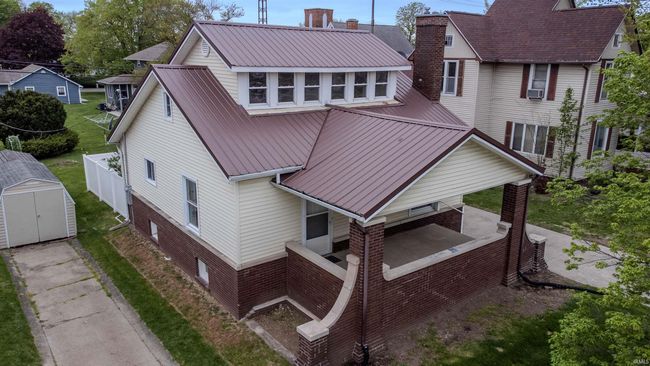 306 S Main St, House other with 3 bedrooms, 2 bathrooms and null parking in Topeka IN | Image 6