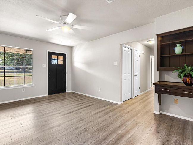 513 Bluebonnet Ln, House other with 3 bedrooms, 2 bathrooms and null parking in Red Oak TX | Image 10