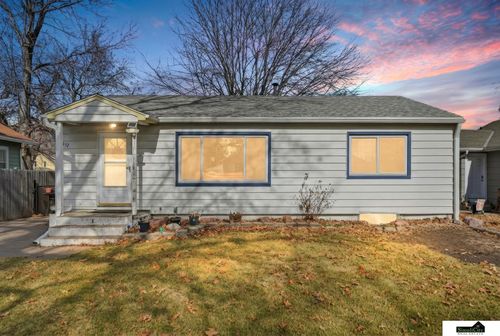 6332 Logan Ave, Lincoln, NE, 68507-1338 | Card Image