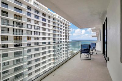 15X - 9801 Collins Ave, Condo with 2 bedrooms, 2 bathrooms and null parking in Bal Harbour FL | Image 2