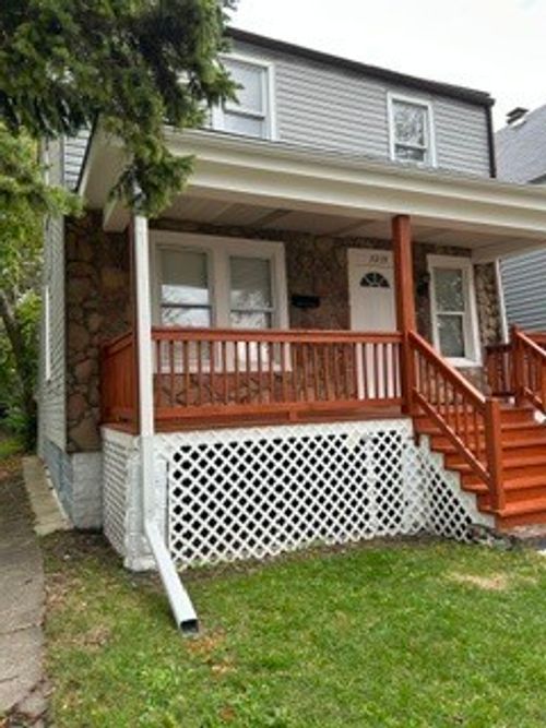 7219 S Wood St, Chicago, IL, 60636-3814 | Card Image