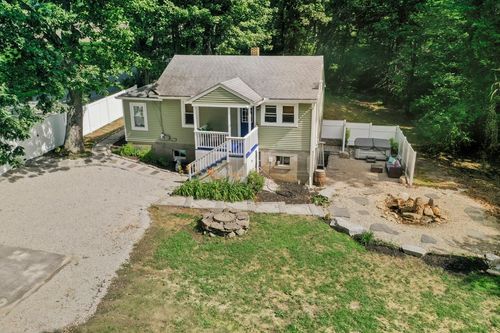 35 Old Oxford Rd, Charlton, MA, 01507-1442 | Card Image