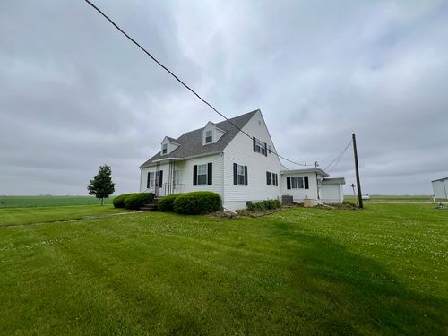 2971 County Road 2700 E, Penfield, IL, 61862-9528 | Card Image