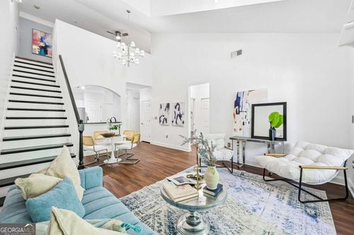 1424 Westchester Rdg Ne, Atlanta, GA, 30329-2484 | Card Image