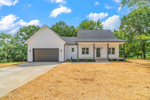 209 Ponderosa Dr, Kingston, TN, 37763-7204 | Card Image