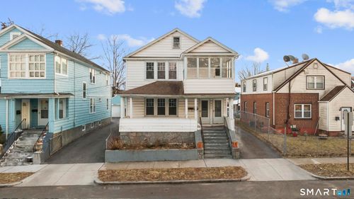 525 Westfield Ave, Bridgeport, CT, 06606-4133 | Card Image