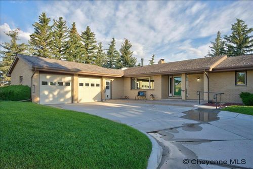 1710 Tranquility Rd, Cheyenne, WY, 82009-2935 | Card Image