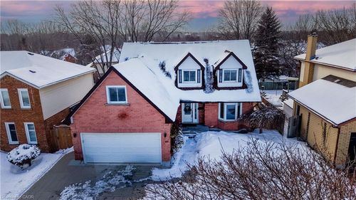 89 Biehn Dr, Kitchener, ON, N2R1M4 | Card Image