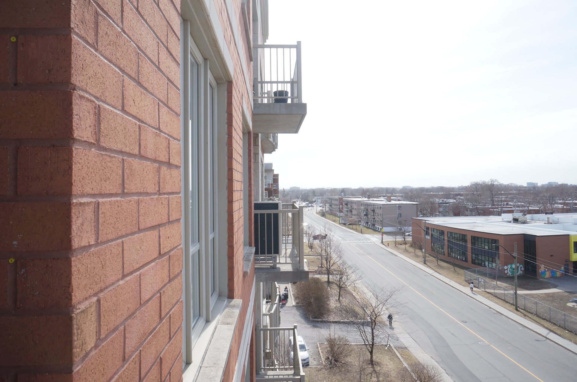 Residential in Montréal (Saint-Laurent) 3