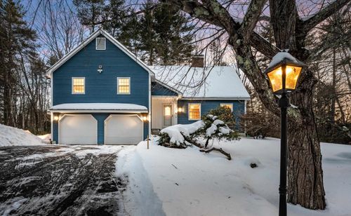 34 Hitching Post Ln, Bedford, NH, 03110-4925 | Card Image