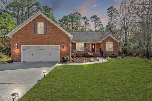 2032 Royal Pines Dr, New Bern, NC, 28560-1808 | Card Image
