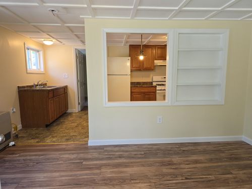 apt-b-111B Maple St, Newport, NH, 03773-2012 | Card Image