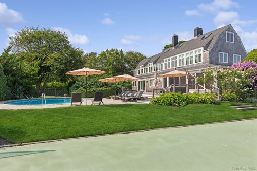 91 Beach Ln, Westhampton Beach, NY, 11978-2708 | Card Image