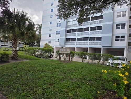 804-3301 Spanish Moss Ter, Lauderhill, FL, 33319-5004 | Card Image