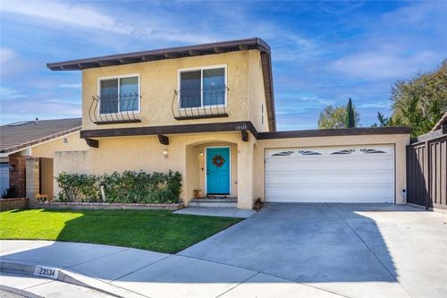 23534 Via Castanet, Valencia, CA, 91355-3012 | Card Image