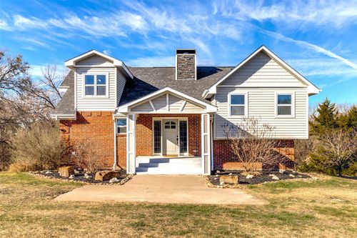 438 Lost Ln, Midlothian, TX, 76065-7014 | Card Image