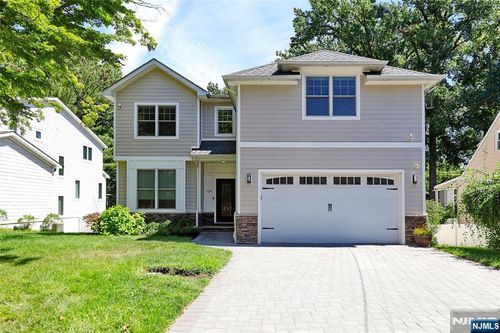 254 Concord St, Cresskill, NJ, 07626-1318 | Card Image