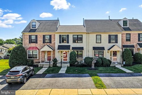 303 Scola Rd, BROOKHAVEN, PA, 19015-1414 | Card Image