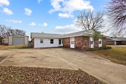 151 Belle Mead Rd, Mead, OK, 73449-5201 | Card Image