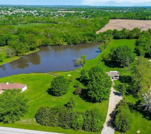 14074 Mcintyre Rd, Leavenworth, KS, 66048-7294 | Card Image