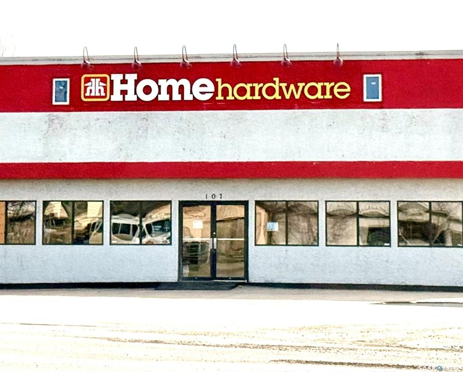Commercial Sale in La Ronge
