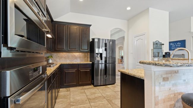 Kitchen | Image 9