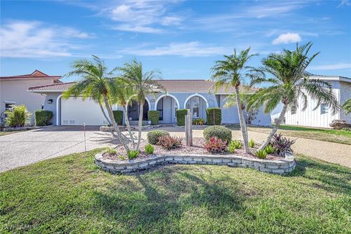 69 Ocean Dr, PUNTA GORDA, FL, 33950-5080 | Card Image