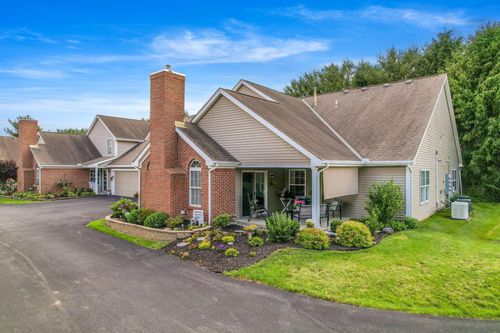 905 Shelbourne Pl, Newark, OH, 43055-7281 | Card Image