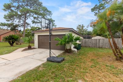 2464 Oakview Drive, House other with 3 bedrooms, 2 bathrooms and null parking in Jacksonville FL | Image 3